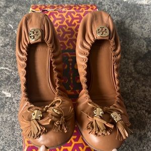 Tory Burch Reese flats 8.5